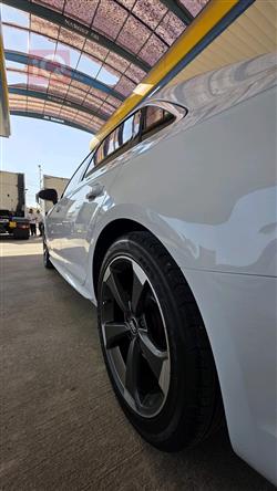 اودي A4
